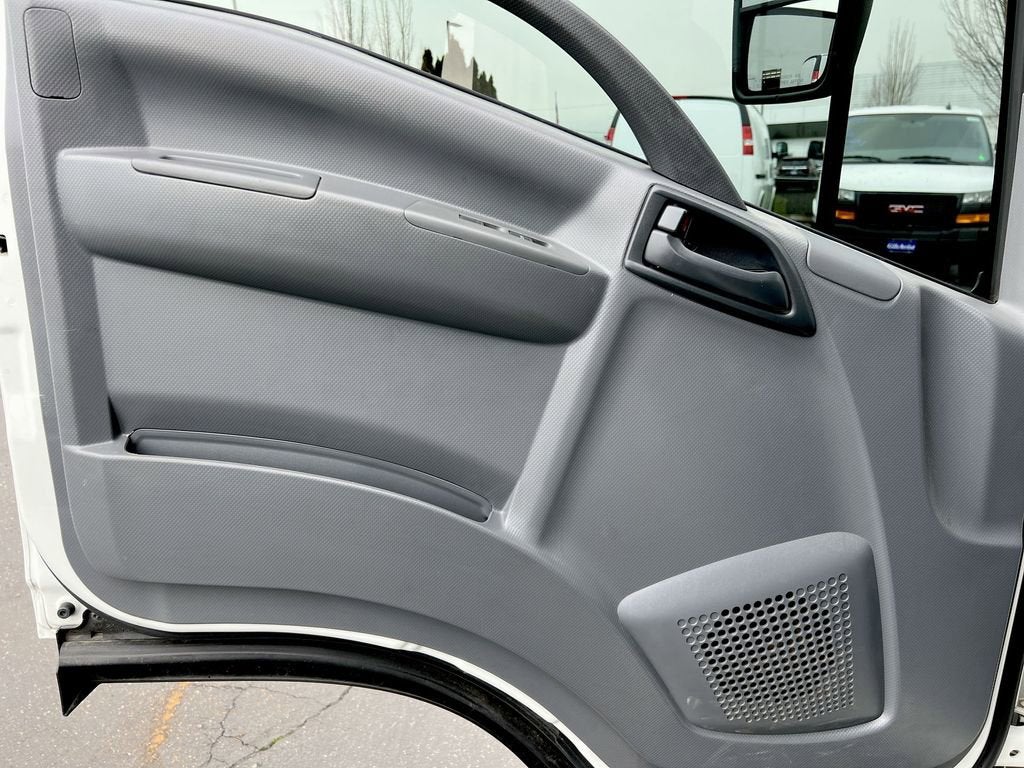 2019 ISUZ NPR NA