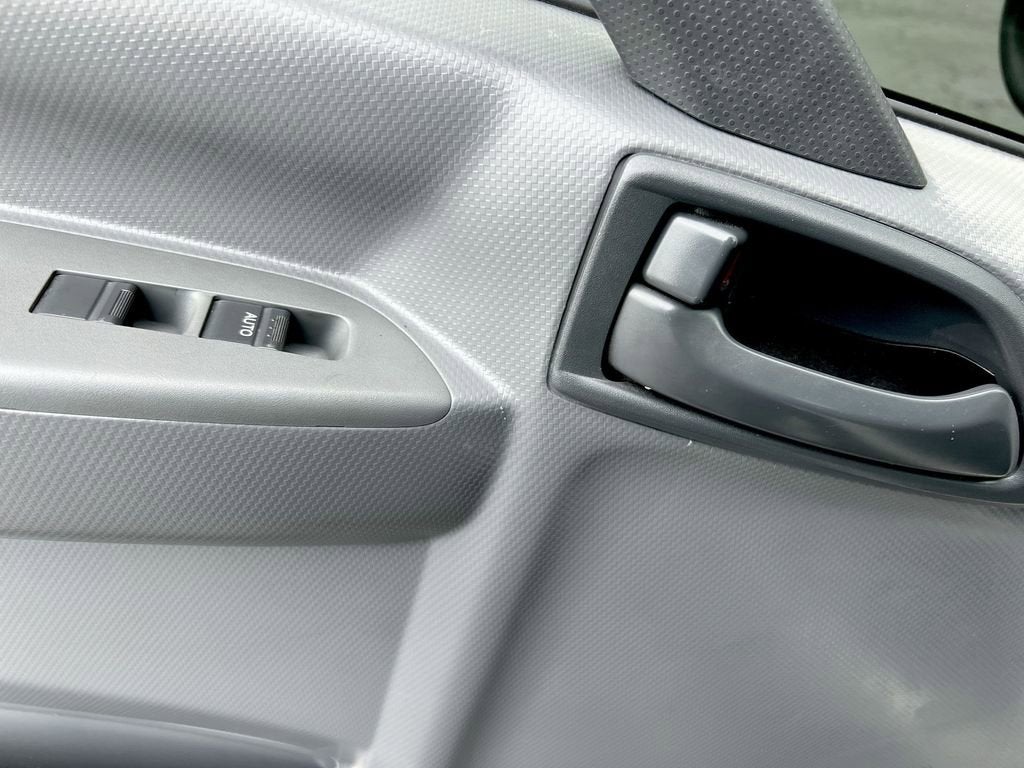 2019 ISUZ NPR NA