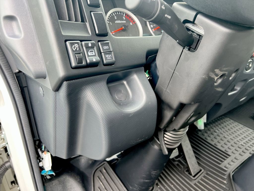 2024 Chevrolet Low Cab Forward 5500 XD NA