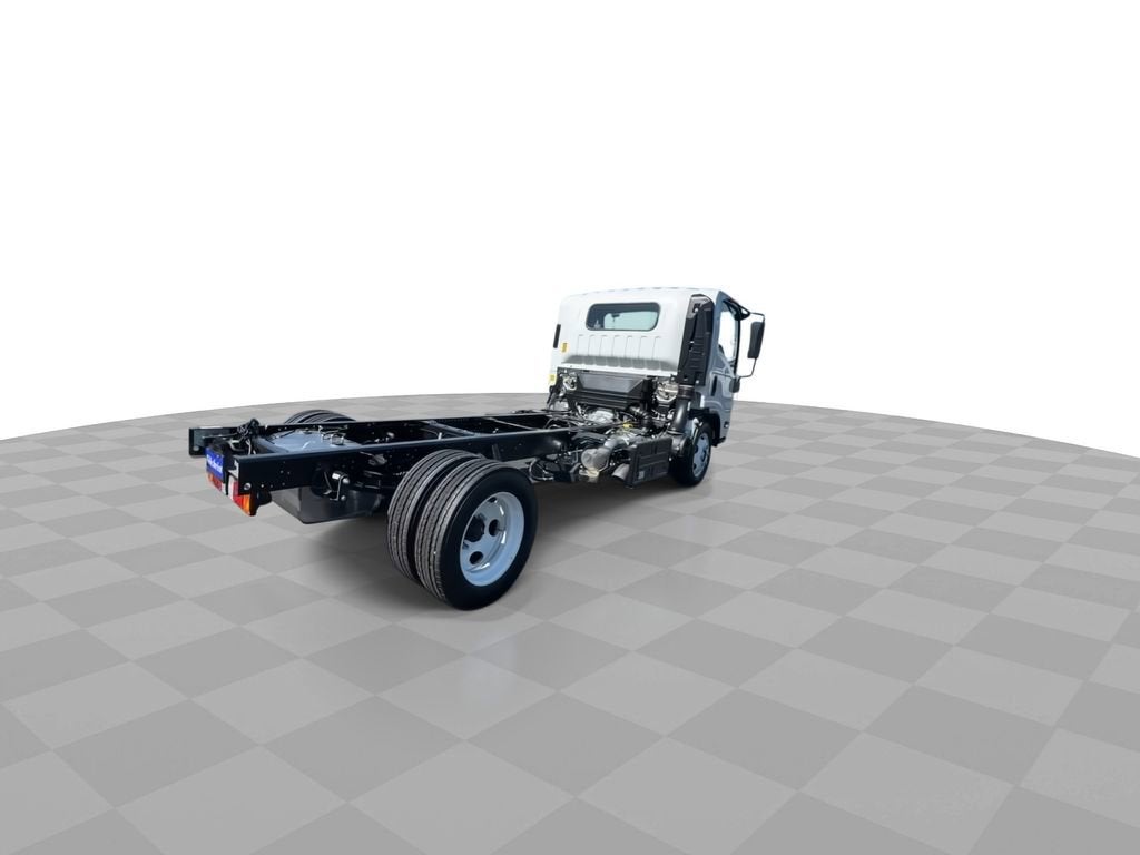 2024 Chevrolet Low Cab Forward 5500 XD NA