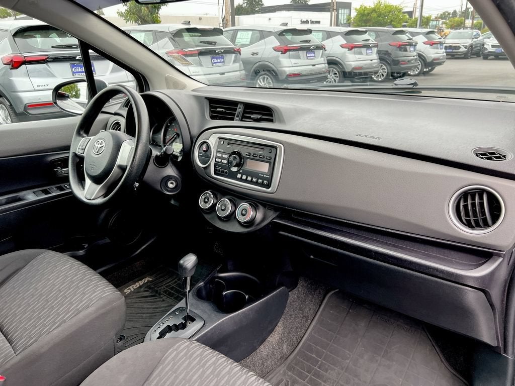 2014 Toyota Yaris L