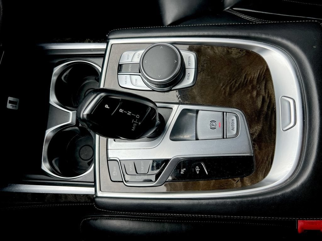 2016 BMW 750i xDrive